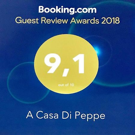 A Casa Di Peppe Leilighet Napoli Eksteriør bilde